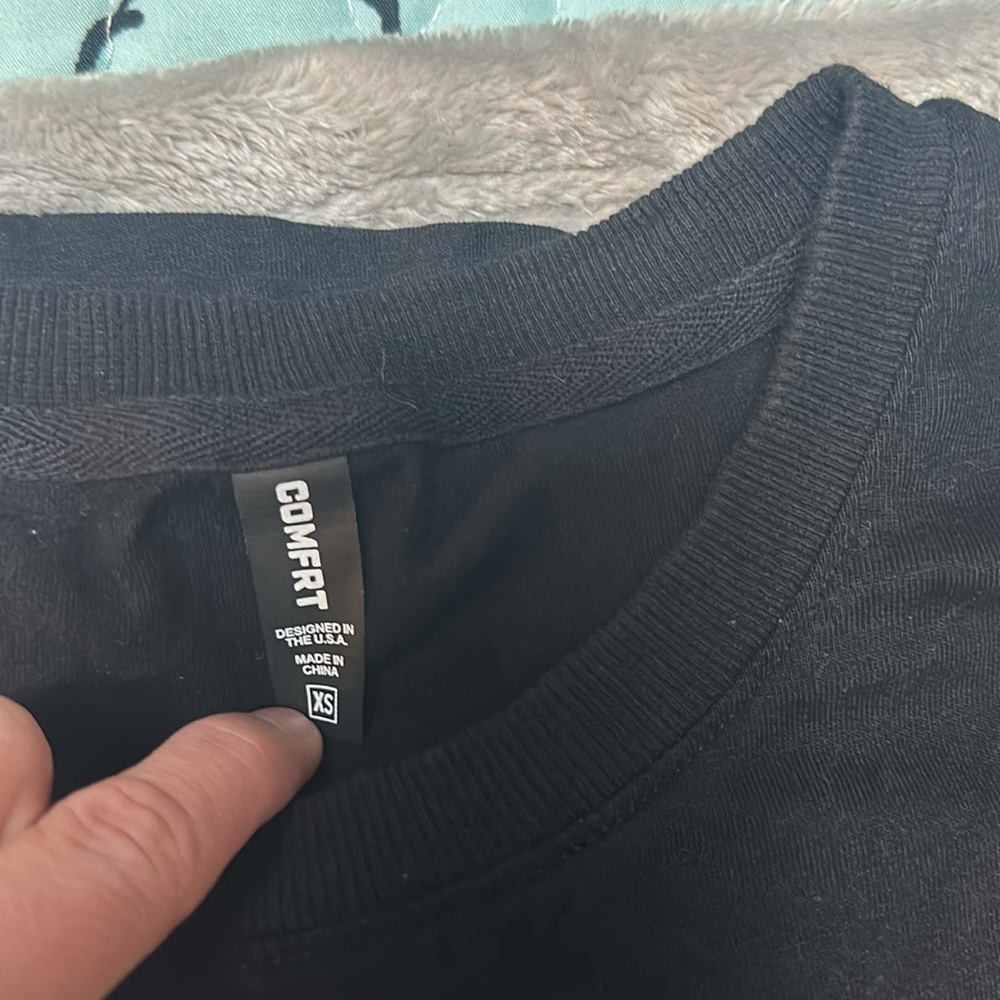 COMFRT oversized Tee - Picture 2 of 3